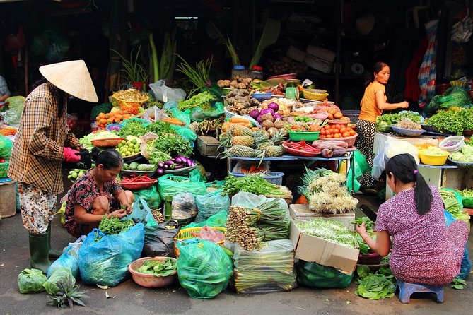 A Glimpse of Hue Tour - Weather and comfort: the small things that make or break the morning