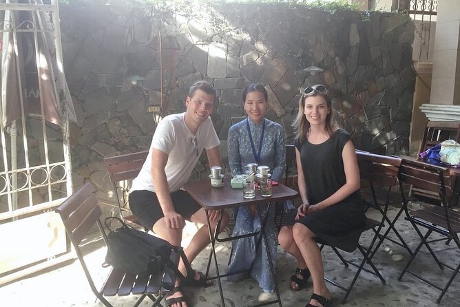 All Inclusive Hue Walking Food Tour with Local Gifts - What you’re really paying for in Hue street food