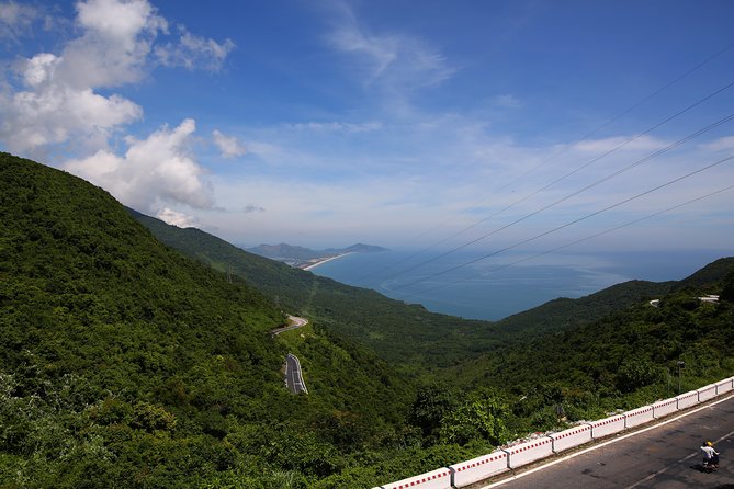 Da Nang Airport To Hue Or Hue To Da Nang Airport - Picking Up at Da Nang Airport or Central Hue (What You Need to Send)