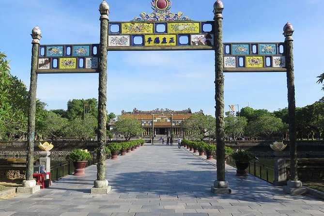 Day Trip To Hue City and Back From Hoi An By Private Car - Tu Duc’s Tomb: a calm start before Hue’s big monuments