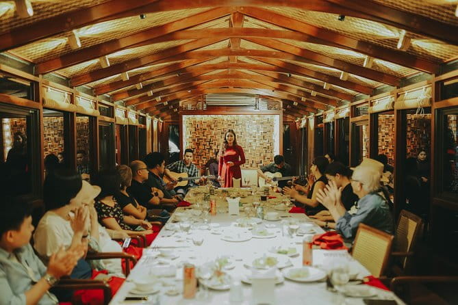 Dinner Cruise & Music Folk Song on the Perfume River in Hue - Your 90 minutes on the Perfume River: a clear timeline