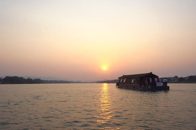 Dinner Cruise & Music Folk Song on the Perfume River in Hue - The menu isn’t just food—it’s a Hue lesson