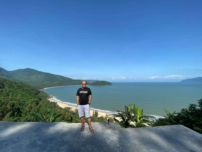 Driver Hue to HOI AN : see Hai Van Pass - Marble Mountain - Should You Book This Hue to Hoi An Tour?