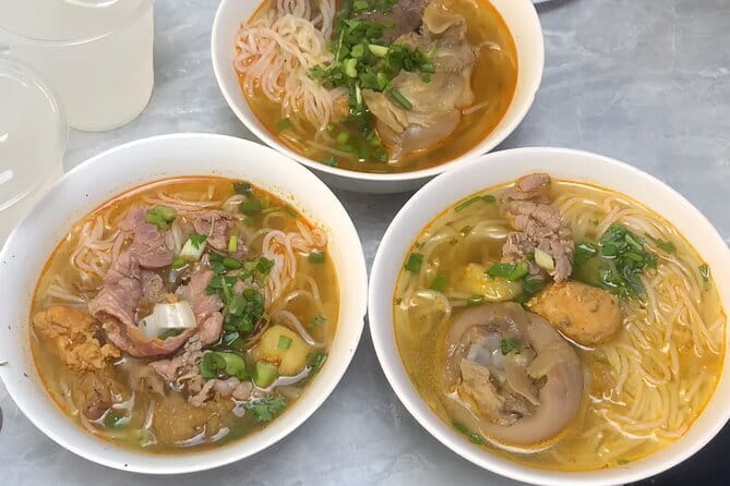 E biking Night Street Food Tour with Local Guide - Riding an E-Bike at Night: Comfort, Safety, and What to Expect