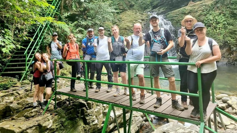 From Hue: Bach Ma National Park Tour with Picnic Lunch - Hai Vong Dai Ocean Viewing Tower: the 800-meter granite walk and the big panorama