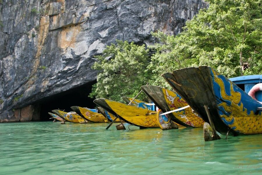 From Hue: Explore Phong Nha Cave – Full Private Package - Inside Phong Nha Cave: limestone formations and chambers worth your attention