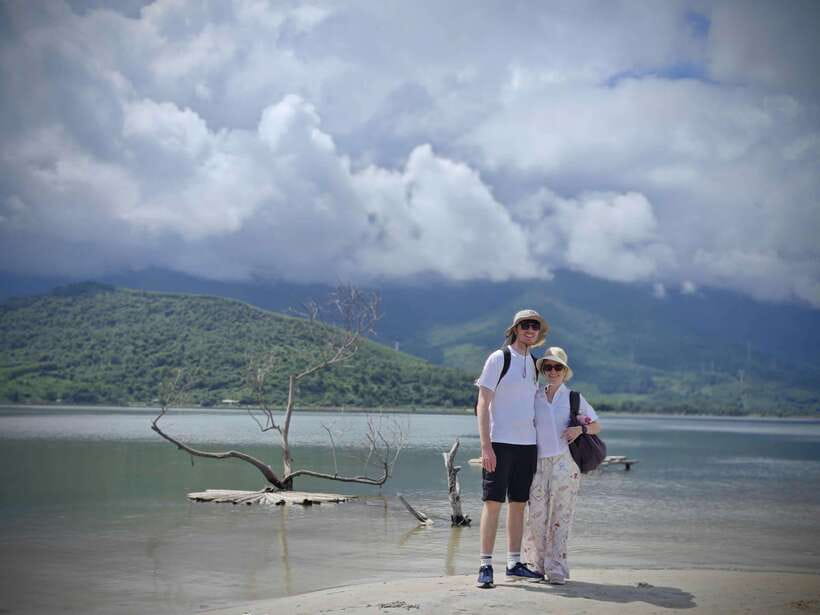 From Hue: Hoi An Bus Transfer with 4 Sightseeing Stops - Should you book this Hue to Hoi An transfer with stops?