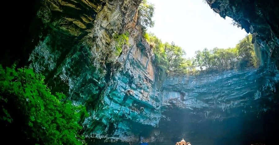 From Hue: One day explore Paradise Cave, Thien Duong cave - Paradise Cave (Thien Duong): How the Electric Car Changes the Experience