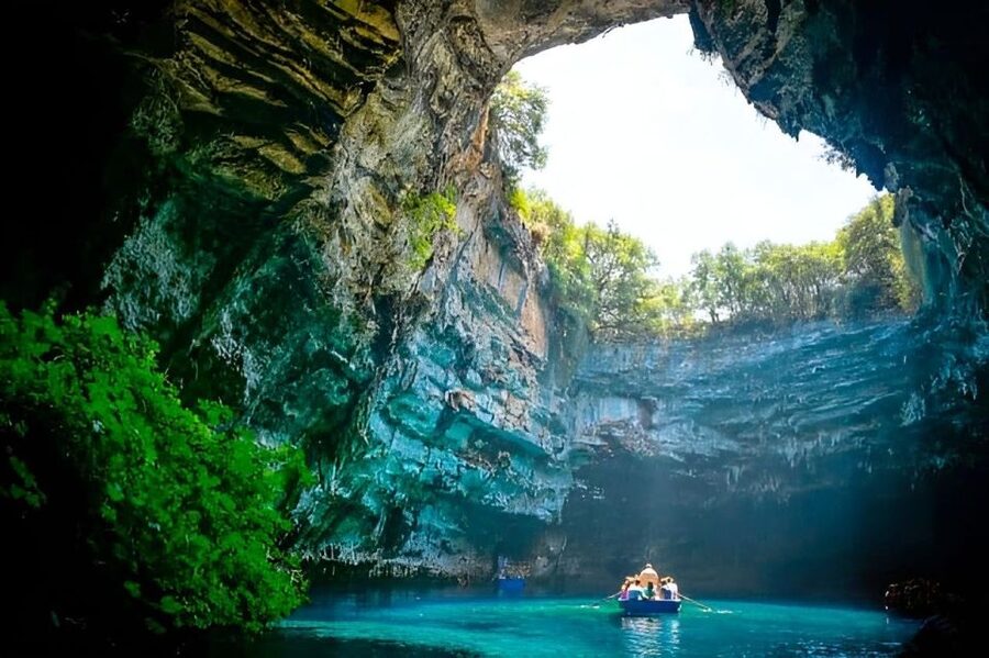 From Hue: One day explore Paradise Cave, Thien Duong cave - Who This Tour Suits Best (and Who Might Prefer Another Option)