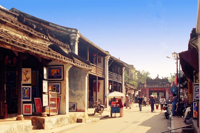 Full day private Hoian city tour from Hue city - Hoi An Ancient Town walking tour: lanes, old houses, and the Japanese Covered Bridge