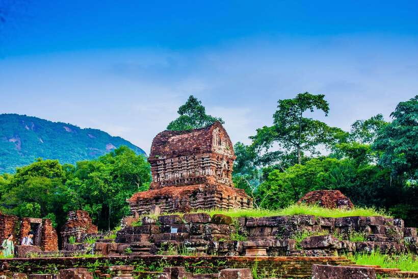 Hoi An: My Son Early Morning Tour with Banhmi and Coffee - Banhmi breakfast at 9:00 a.m.: what’s included and what to watch