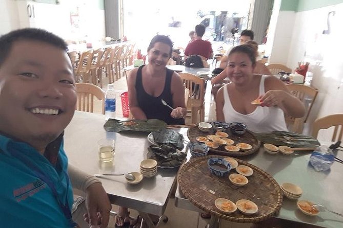 Hue Bike Tour with Optional Fishing Activities in Local Village - Stop One and Two: Thanh Toan Bridge and the Agricultural Museum
