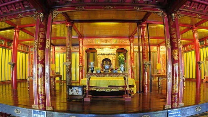 Hue Boat Tour On Perfume River with Royal Tombs - Thuy Xuan incense village: making fragrance instead of just buying souvenirs