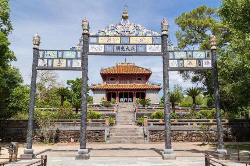 Hue Boat Tour On Perfume River with Royal Tombs - The 4-hour structure: how to judge value at $59 per person