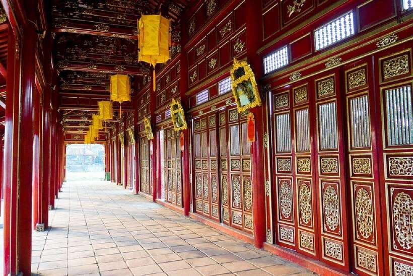 Hue Car Rental with Driver for Transfer Trip and Sightseeing - Price and logistics: what $11 per person really buys