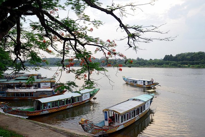 Hue City Full-Day Tour - Imperial Citadel: Flag Tower, Noon Gate, and the Forbidden Purple City