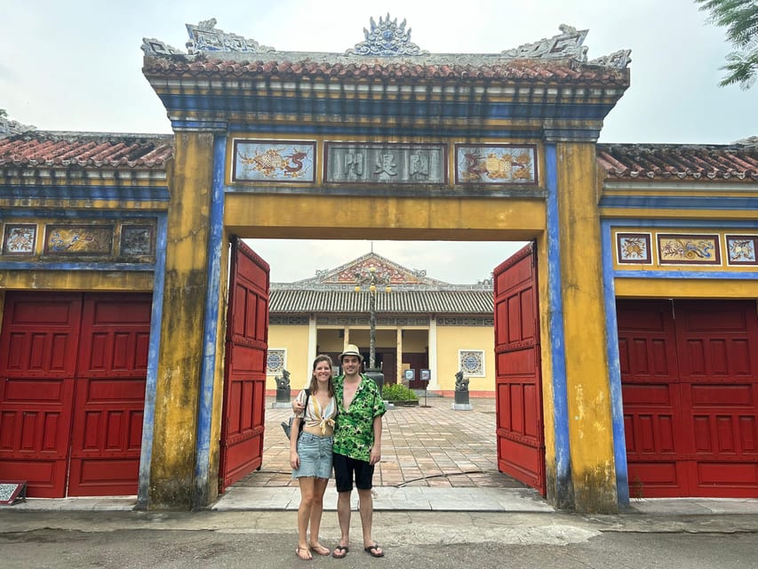 Hue : City Highlights Full Day Tour with Lunch - Dragon Boat to Thien Mu Pagoda: The Morning Start That Sets the Tone