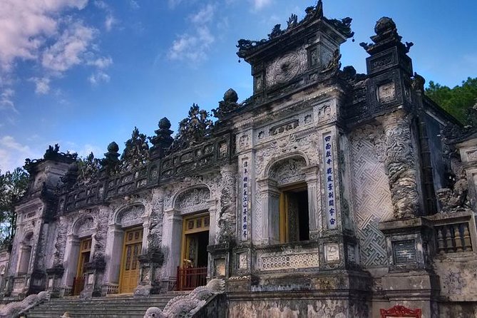 Hue City Private Tour: Ancient Tombs and Incense Making Village - Hue Imperial Citadel and the Nguyen Dynasty story