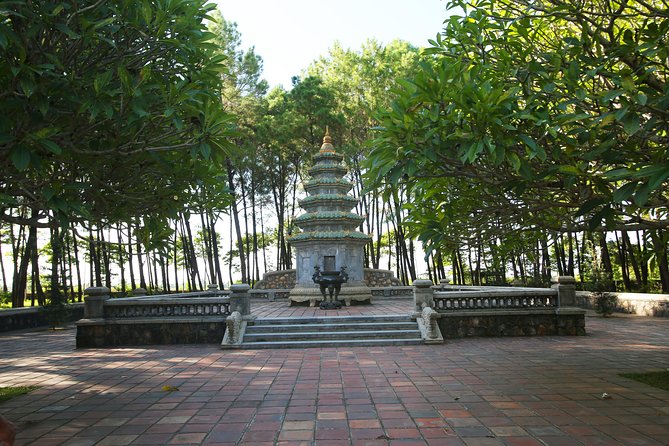 Hue City Tour 3 Tomb & Citadel Sightseeing Perfume River By Dragon Boat - Price and what you’re really buying for $80