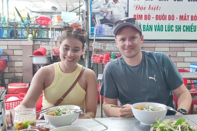Hue Cuisine & Culture: The Hungry Cyclo - Choosing the right option: walking vs cyclo vs motorbike