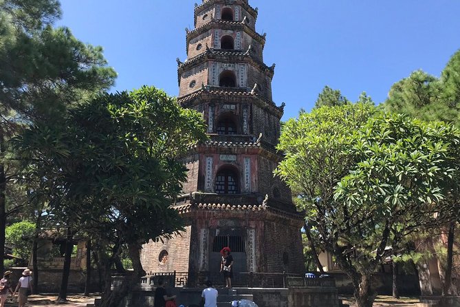 Hue: Dragon Boat, Perfume River, Pagoda & Royal Tomb Tour - Price, Tickets, and the Real Cost of a Half-Day