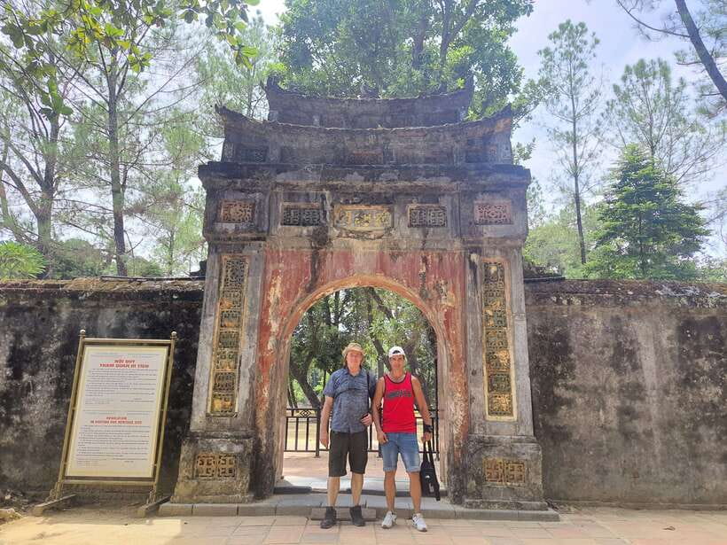 Hue: Explore the Royal City Customize with Dragon Boat - How to Choose Your Stops in 3 to 8 Hours