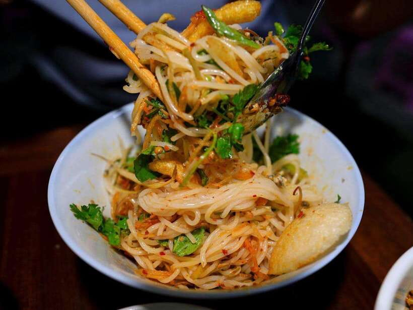 Hue: Guided Local Food Tour with Stories - Stop-by-stop food tasting that actually teaches Hue