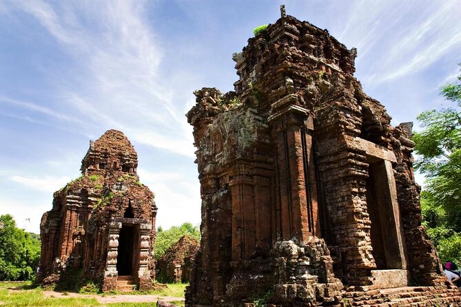 Hue- Hai Van Pass- My Son- Hoi An or vice versa by Car with safe driver - Key Highlights You’ll Care About
