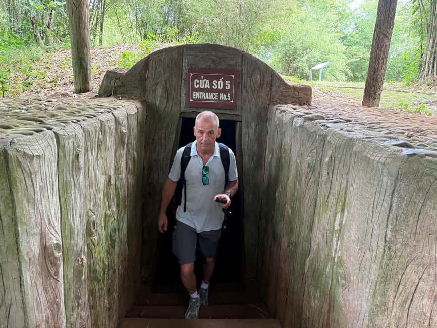Hue: Half-Day DMZ Tour to Vinh Moc Tunnels by Private Car - Vinh Mốc Tunnels: survival that’s not abstract