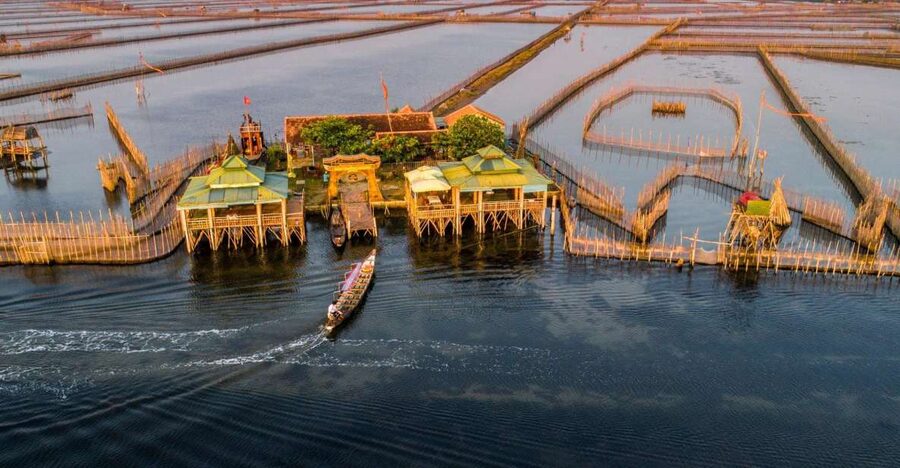 Hue: Half-Day Yellow Tam Giang Lagoon Sunset Tour - From Hue Hotel Pickup to Duong No Village and Uncle Ho’s House