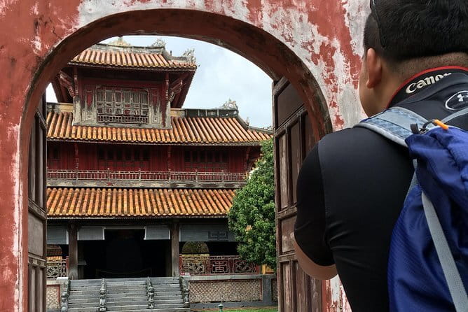 Hue Imperial and Forbidden City Guided Tour in 2,5 hours - The Forbidden City Segment: Kien Trung Palace, Thai Binh Lau, and the Royal Garden