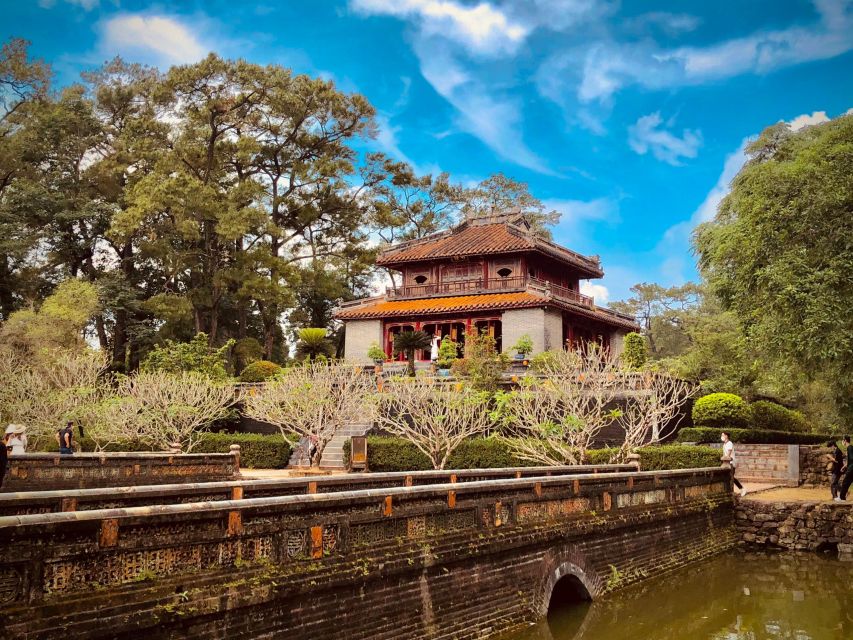 Hue Imperial City Sightseeing Full-Day Trip From Hue - Thien Mu Pagoda: a quick guided stop with big-photo payoff