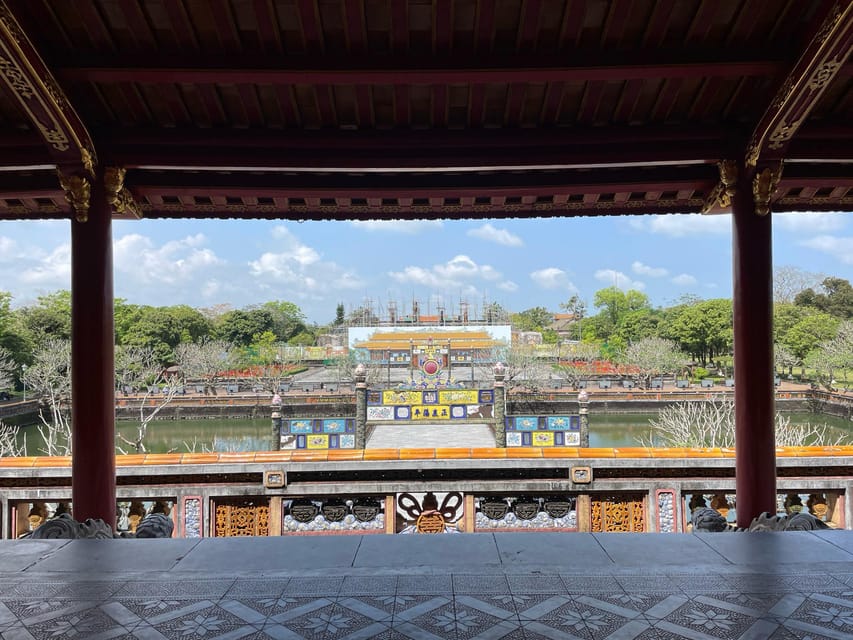 Hue Imperial City Walking Tour: Citadel & Forbidden City - Kiến Trung Palace: royal family residence in the Forbidden City