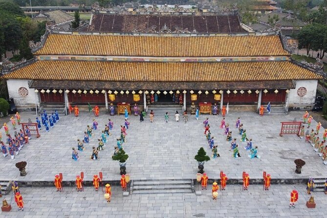 Hue Imperial City Walking Tour (Kids Half-Price) - Flag Tower and the gates: your orientation in Hue Citadel