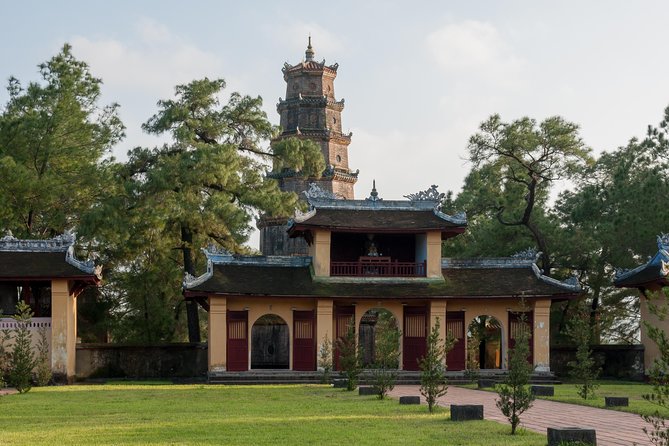 Hue Private Guided Tour: 5 Must-See Places - Tu Duc Tomb: Pines, Lotus Ponds, and a More Poetic Mood