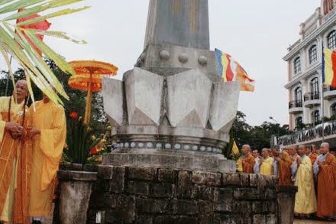 Hue Revolution Walking Tour Hue City during French & American War - Key highlights at a glance