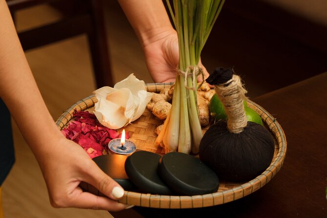 Hue Royal Relaxation Body Massage for 110 mins - Royal Herb of Cam On: what to expect from the herbal theme