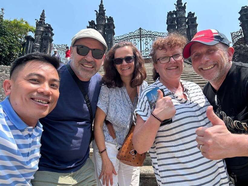 Hue: Royal Tombs & Pagoda Private Tour By Dragon Boat & Car - Who should book this Hue Royal Tombs and Pagoda tour