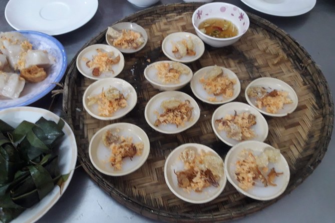 Hue Specialty Food Tour-Eat local food like a local - Hue Walking Street and the Noodle-House Classic: Bun Bo Hue