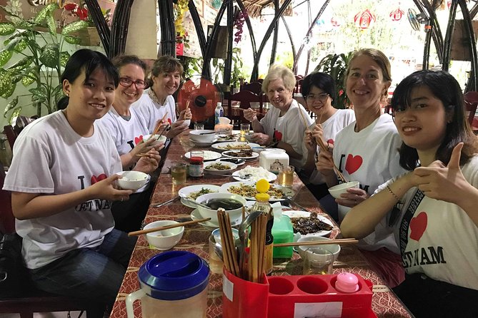Hue Street Food Tour At Night By Scooter - Loc, Beo, Nam Cakes: The First Stop That Sets the Tone
