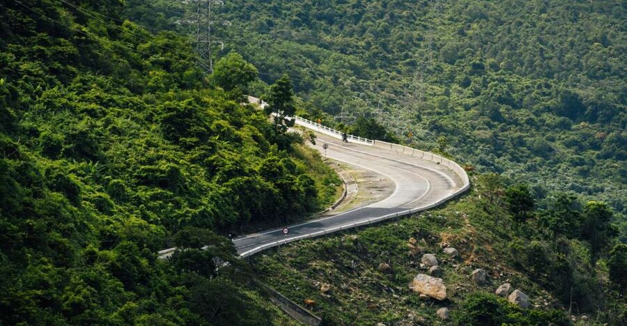 Hue to Hoi An by bus: Hai Van Pass, Lang Co, Marble mountain - Marble Mountains and the stone carving village: where the stairs pay off