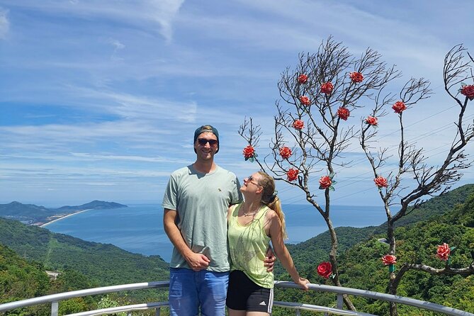 Hue to Hoi An by Car Sightseeing Hai Van Pass, Monkey Mountain - Turning a Transfer Into a Sightseeing Day