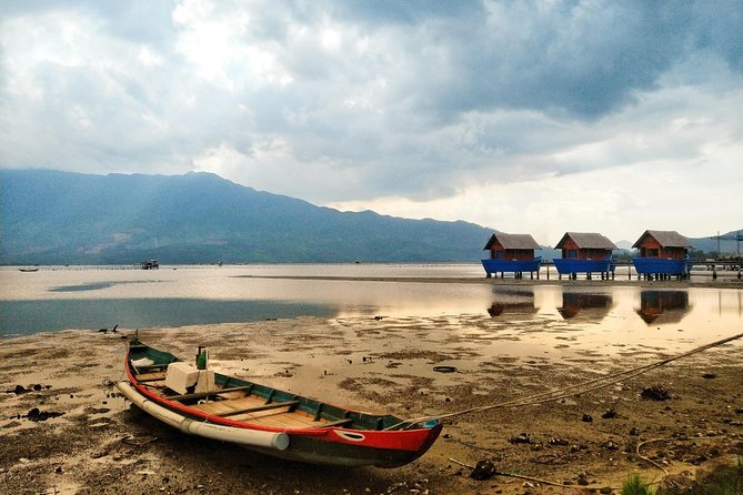 Hue to Hoi An OR Hoi An to Hue Including Marble Mountains - Hue to Hoi An in one comfortable ride with big views
