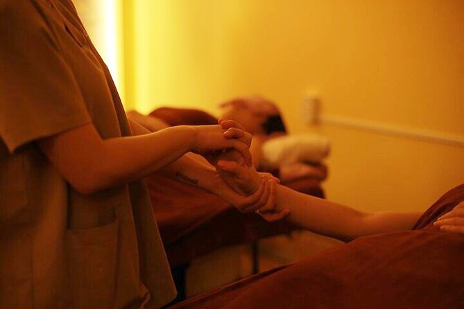 Hue Traditional Massage For Healing, 45 mins - Entering Cam On Spa on Chu Văn An (Meet-Up, Timing, and Vibe)