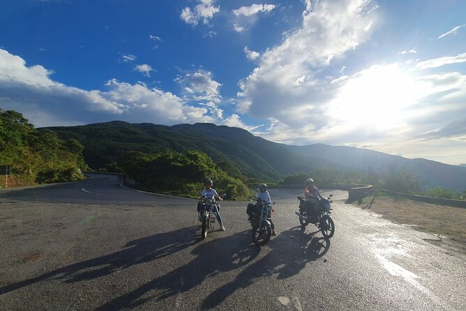 Motorbike Tour From Hue to Danang or Hoi An via Hai Van Pass - Lap An Lagoon oyster and seafood farm: a practical break for real food cravings