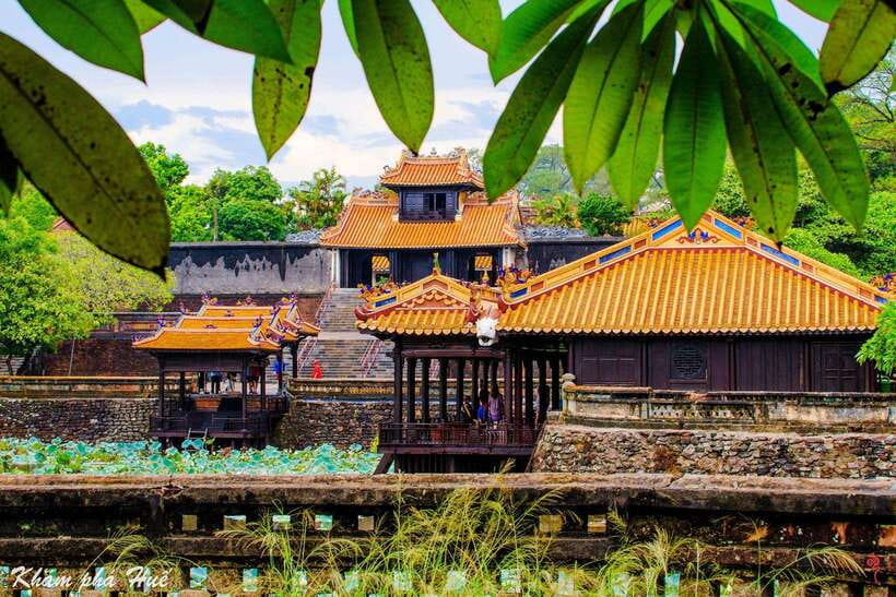 Official Hue: Dragon Boat, Imperial Citadel, & Market tour - Thien Mu Pagoda: seven stories, riverside calm