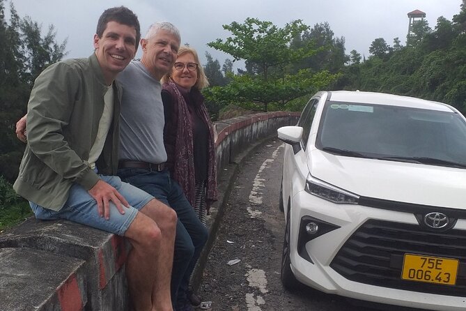 Private Car From Hue To Hoi An Old Town - Marble Mountains and Non Nuoc Stone Carving Village: Craft + Caves + Stairs