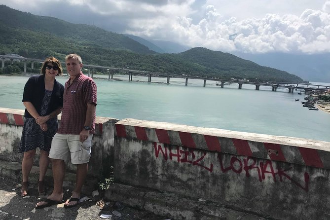 Private Car from Hue To Hoi an with English Speaking Driver - The driver experience: punctual, helpful, and easy to talk with