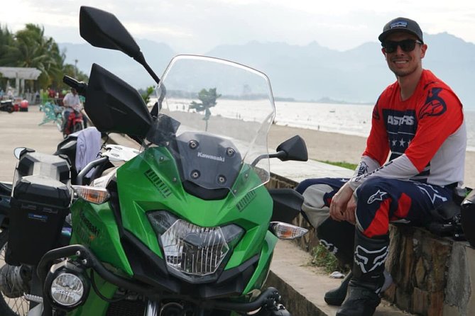 Top Gear Hai Van Pass Hue to Hoi An or Da Nang - Hai Van Pass: the 30-minute viewpoint moment