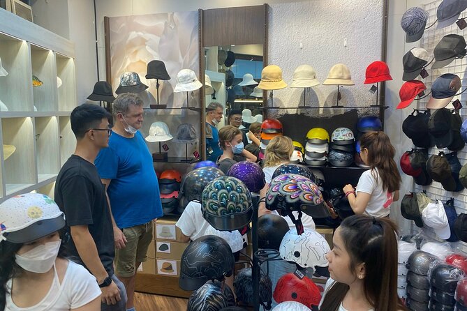 Walking street food tour - The guides make or break it: Xi, Hoang, and Mr Hoa